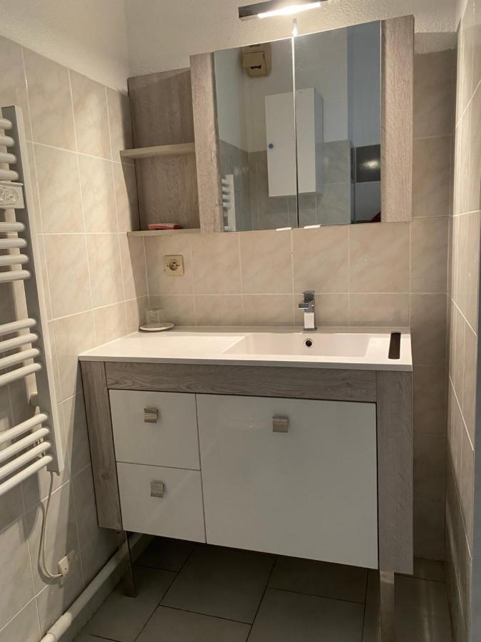 Superbe Appartement Cosy Vue Mer Pieds Dans L'Eau Cavalaire-sur-Mer Zewnętrze zdjęcie